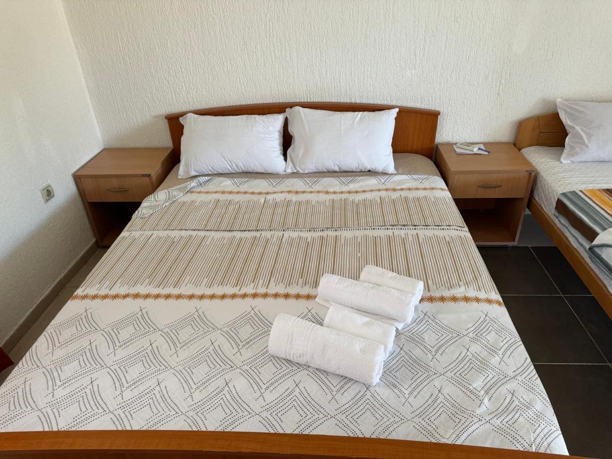 Apartments Airport Golubovci Podgoriçe Dış mekan fotoğraf