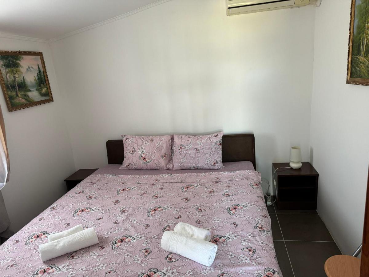 Apartments Airport Golubovci Podgoriçe Dış mekan fotoğraf